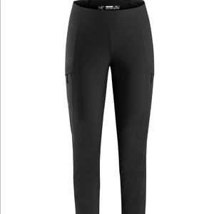 NWT Arcteryx Sabria Black Pants Size 2
